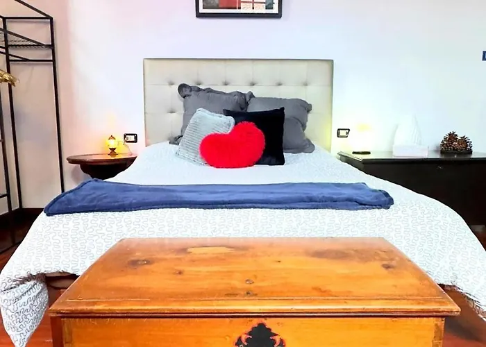 Charming House In With Comfort Nyaraló