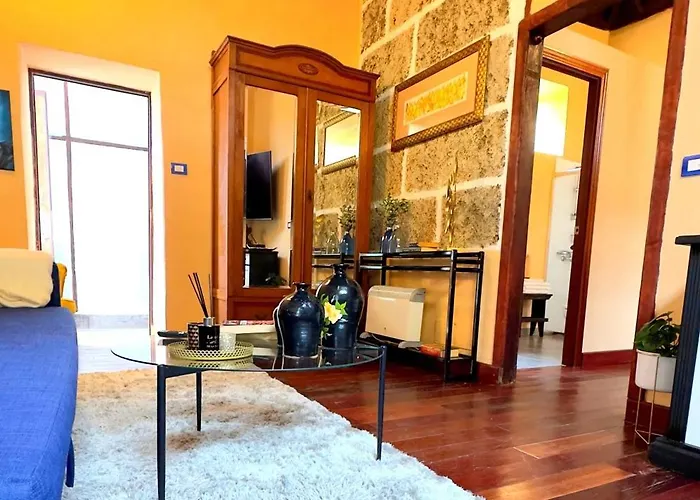 Charming House In With Comfort Vakantiehuis