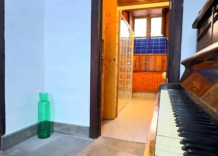 Charming House In With Comfort Semesterbostad