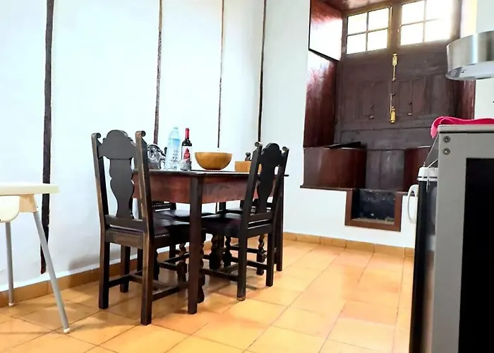 Semesterbostad Charming House In With Comfort *