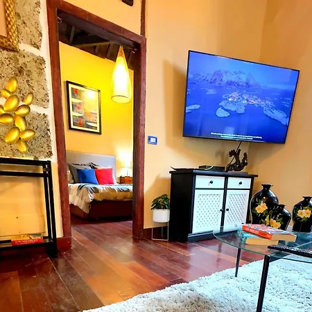 Charming House In With Comfort Garachico (Tenerife)